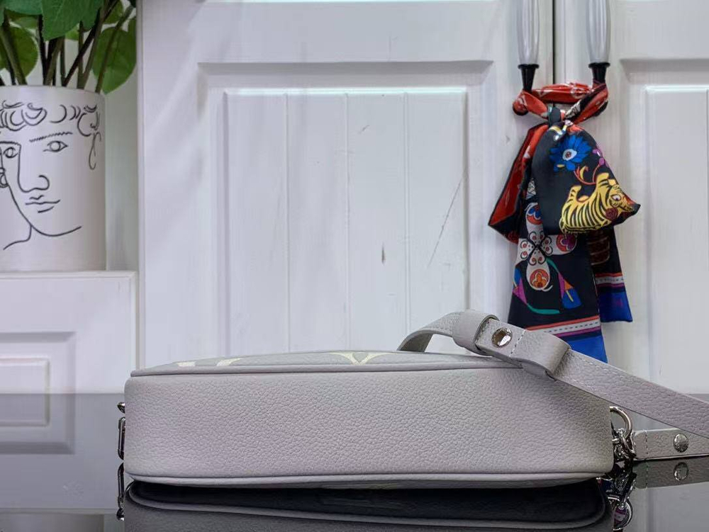 Сумка Louis Vuitton