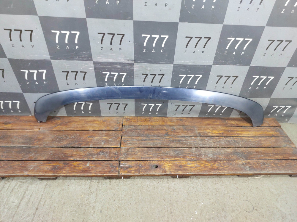 Накладка Молдинг заднего бампера Hyundai Staria (US4) 21-нв Б/У Оригинал 86671CG600