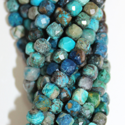 Хризаколла куб ювелирная огранка 4мм