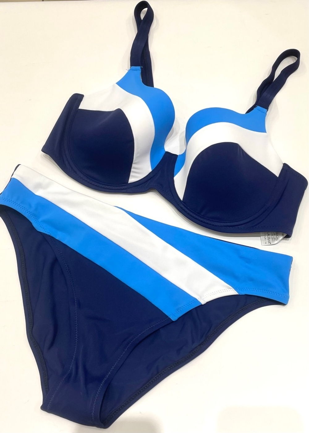 БЮСТГАЛЬТЕР КУПАЛЬНЫЙ LAUMA LINGERIE (CURACAO)