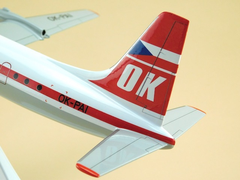 Модель самолета Ил-18 (М1:100, Ceskoslovenske aerolinie)