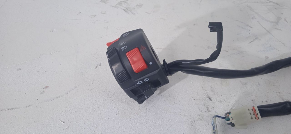Пульт левый Мотоцикл GL250 XL250-B