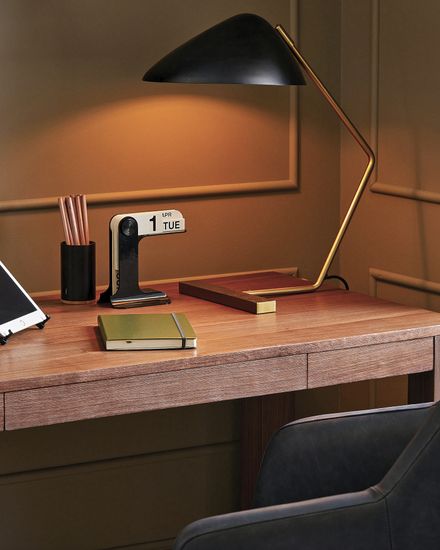 Настольная лампа “Салфер”