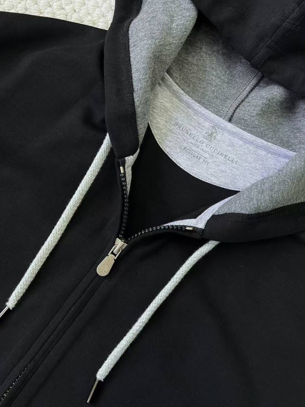 Жилет Brunello Cucinelli