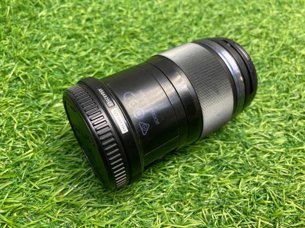 Olympus ED 60mm 2.8 Macro