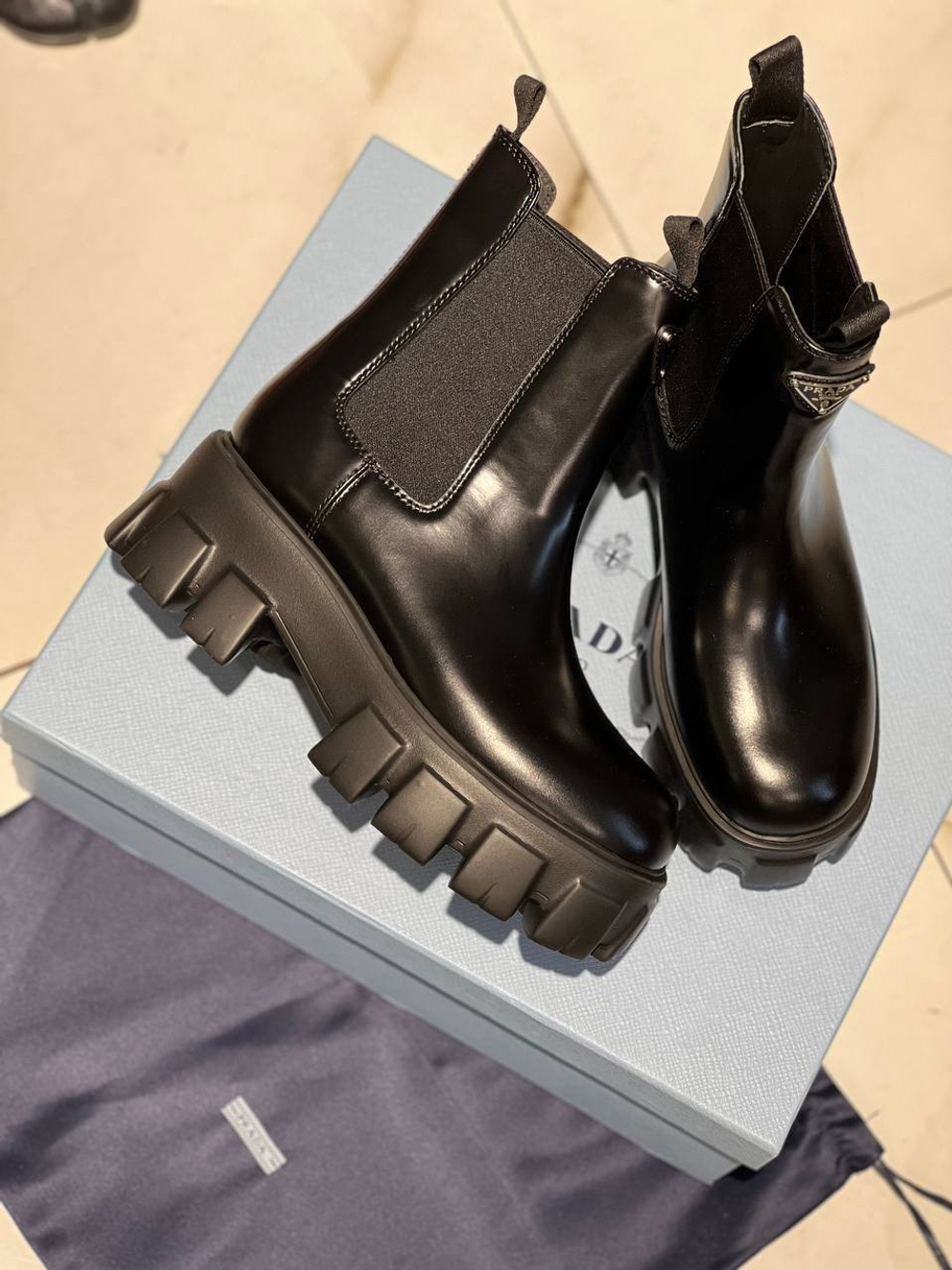 Ботинки Prada
