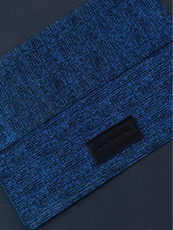Laptop case buckle blue