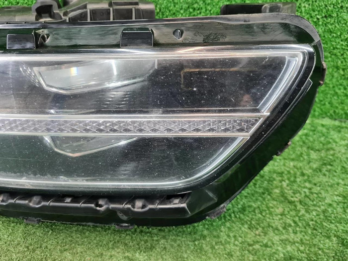 Фара правая Genesis G90 (2018-2022) LED