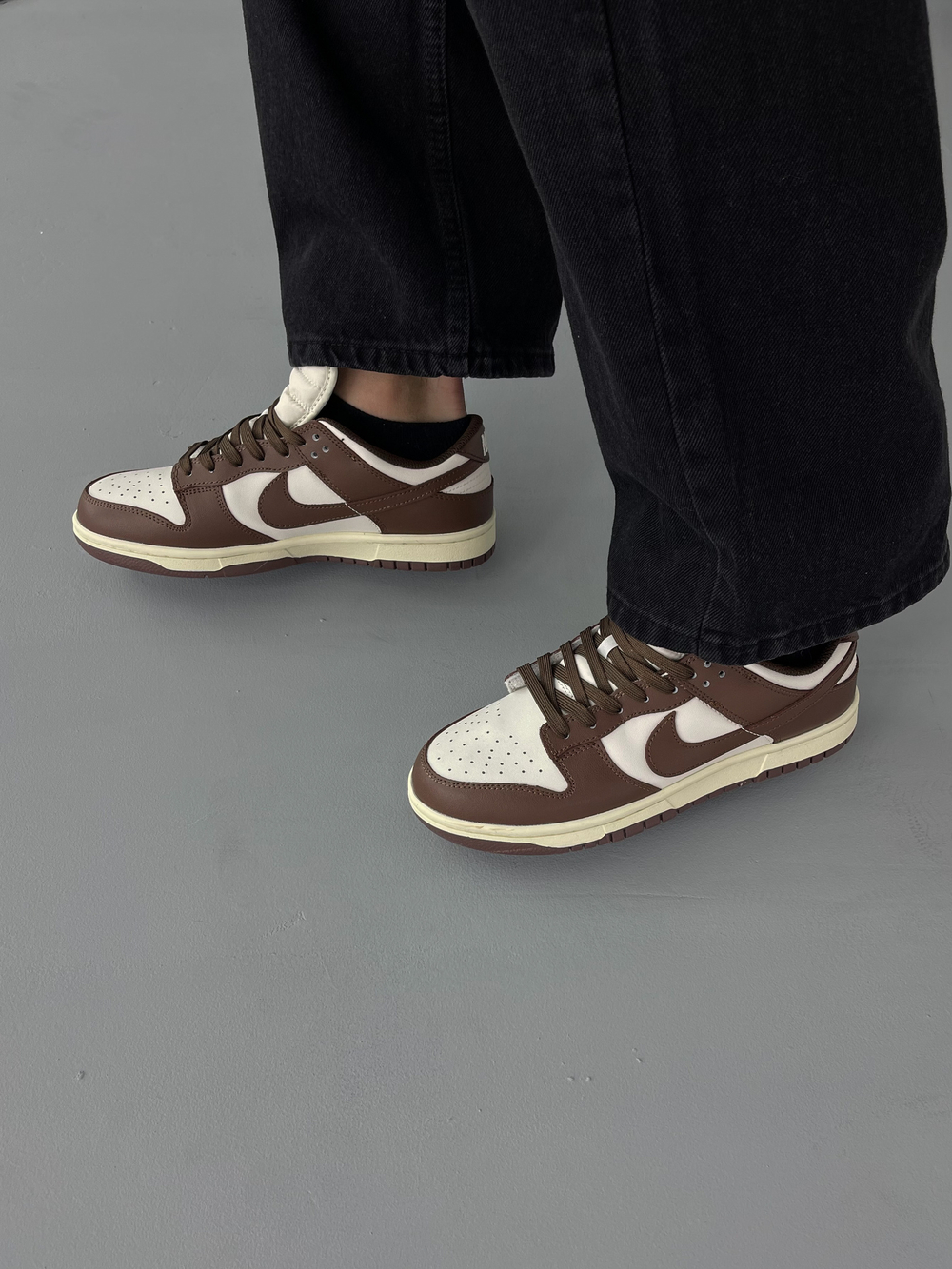 Кроссовки Nike Dunk Low #A5532 (бел.-кор.)