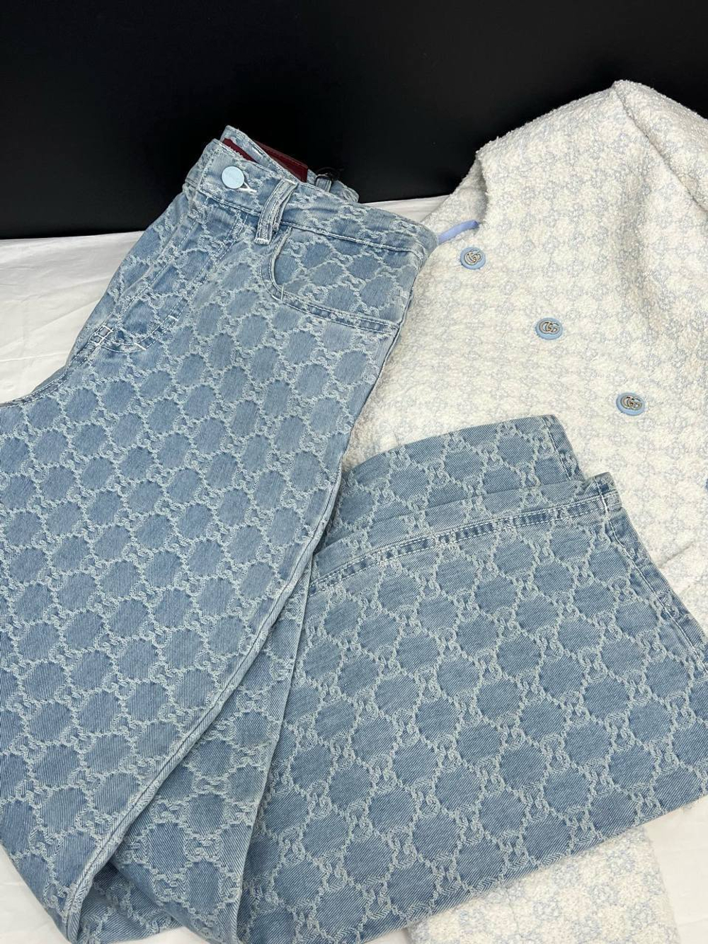 Джинсы Gucci