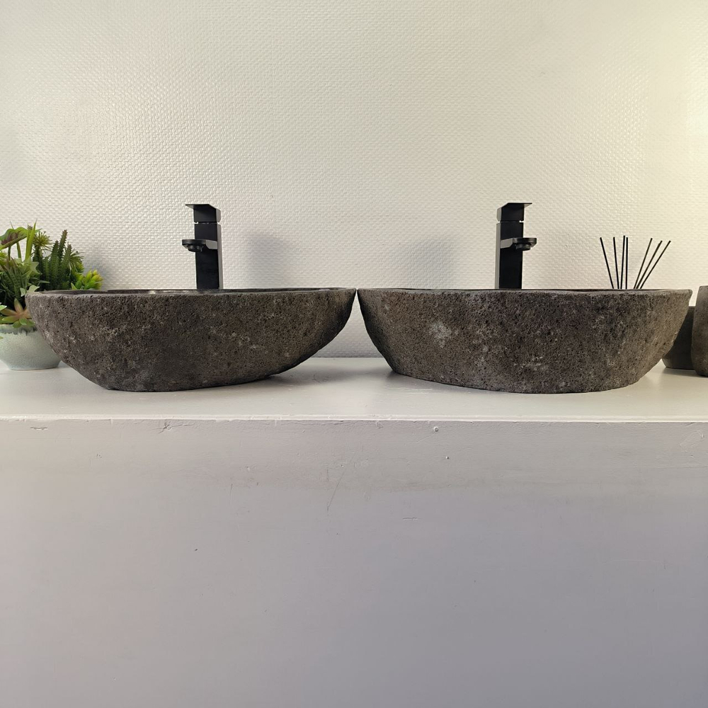 Раковина из речного камня ПАРА! RS-65483 52*36*14 0866