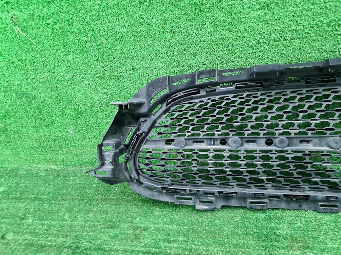 Решетка радиатора Mercedes E C238 (2020-2023)