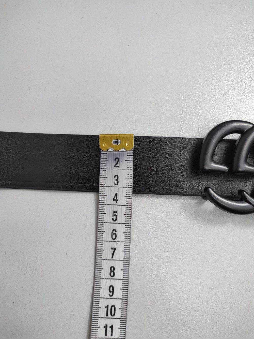 Ремень черный с однотонной пряжкой, новый