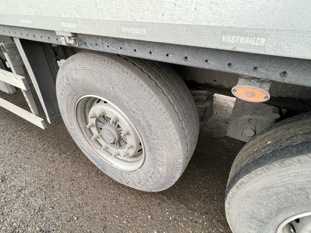 HASTRAILER HASLINER Полуприцеп шторный 3 оси 06