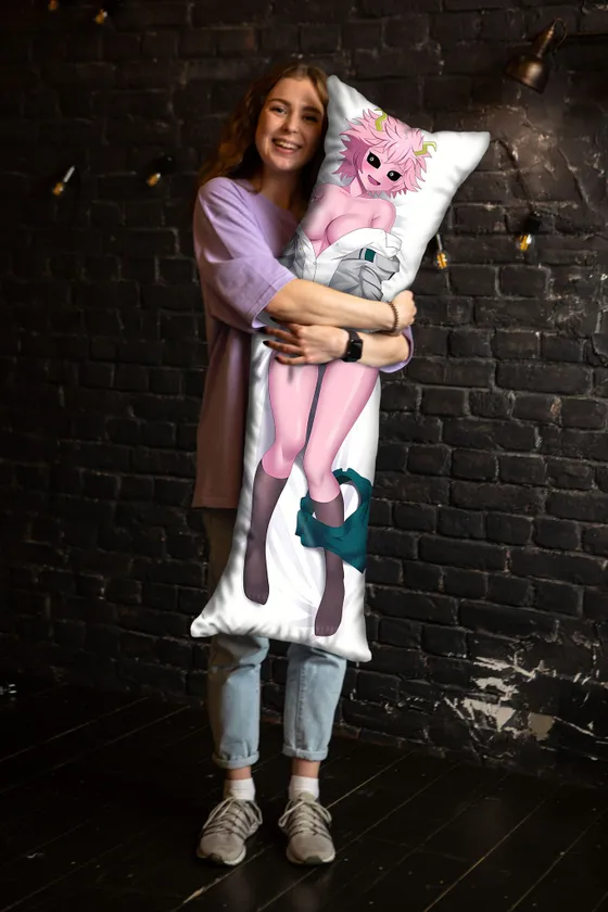 Дакимакура Мина Ашидо