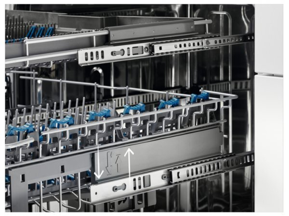 Посудомоечная машина Electrolux SMM43201SX