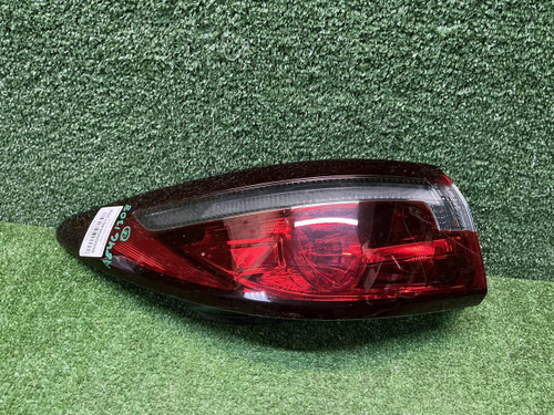 Фонарь левый внешний Mazda 6 GJ (2018-н.в.)