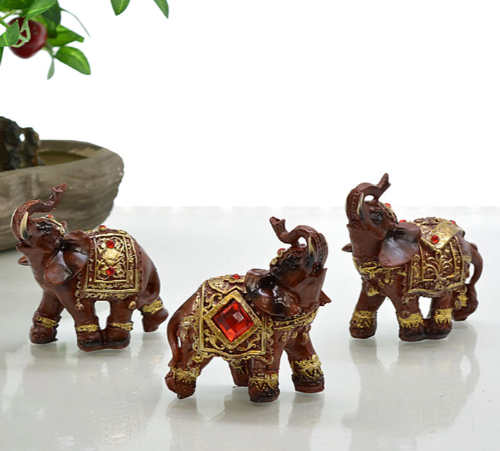 Статуэтка Слон стразы красные цвет коричневый 8 см