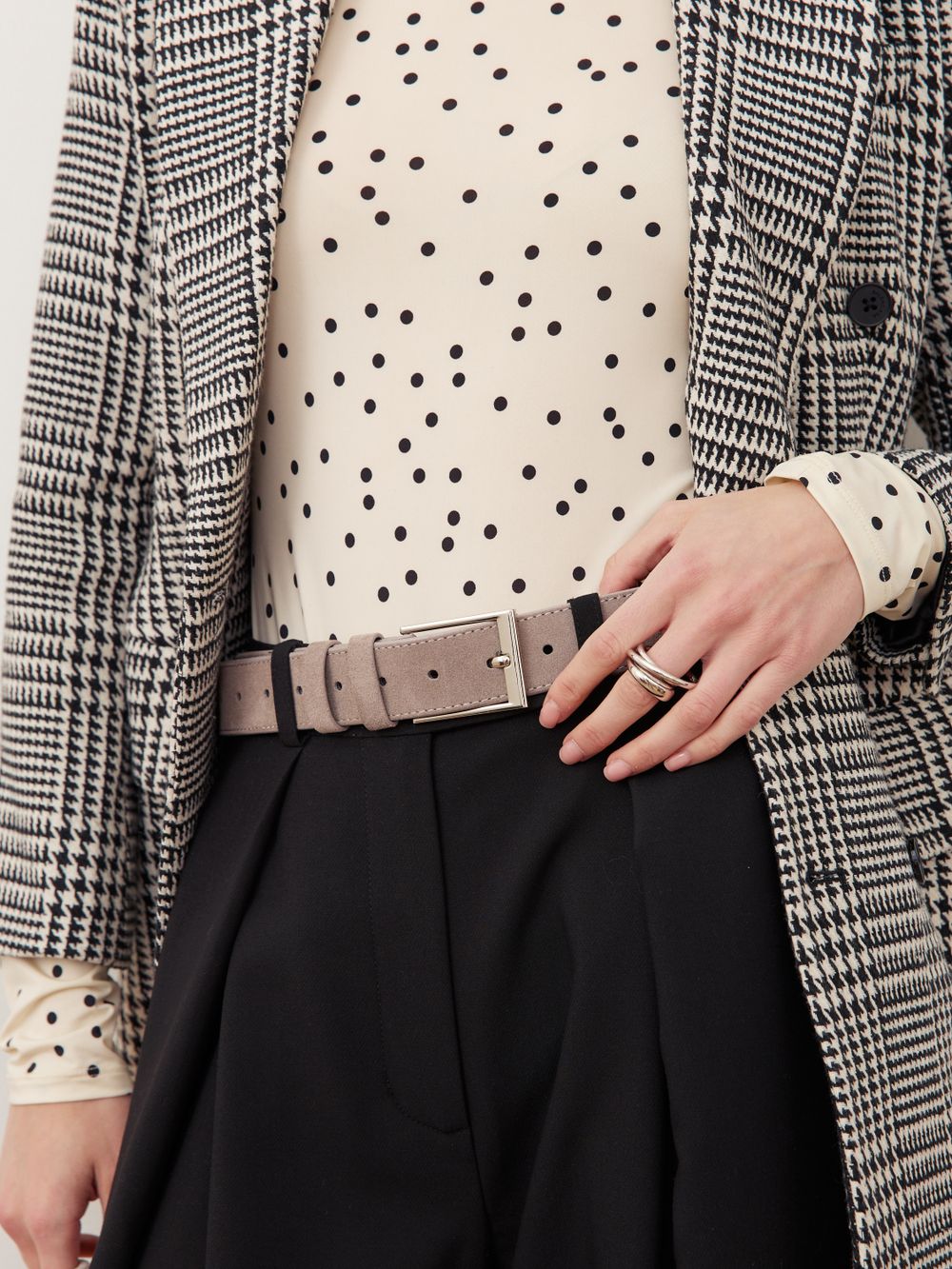 БАЗОВЫЙ РЕМЕНЬ ЗАМША СЕРЫЙ