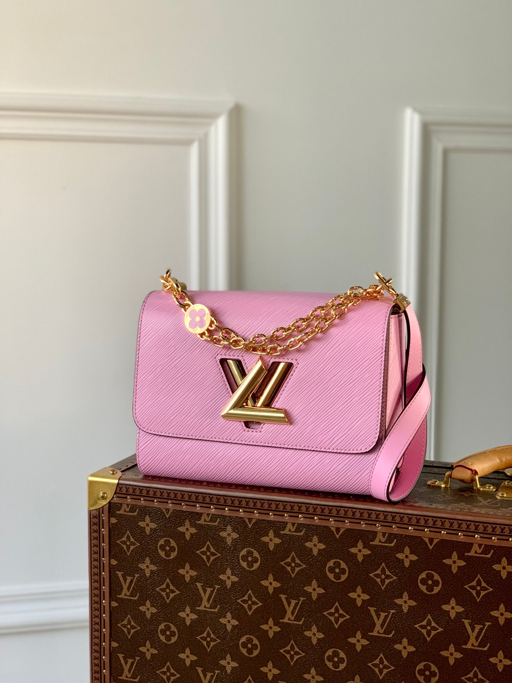 Louis Vuitton Twist MM