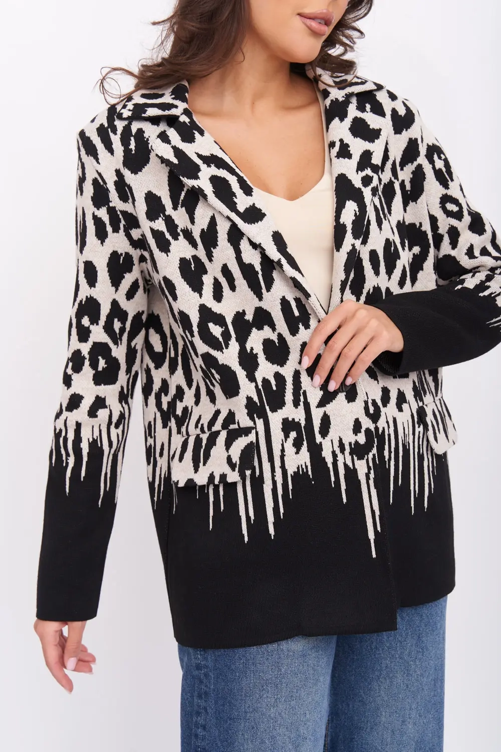 Жакет Д 3303/черно-бежевый