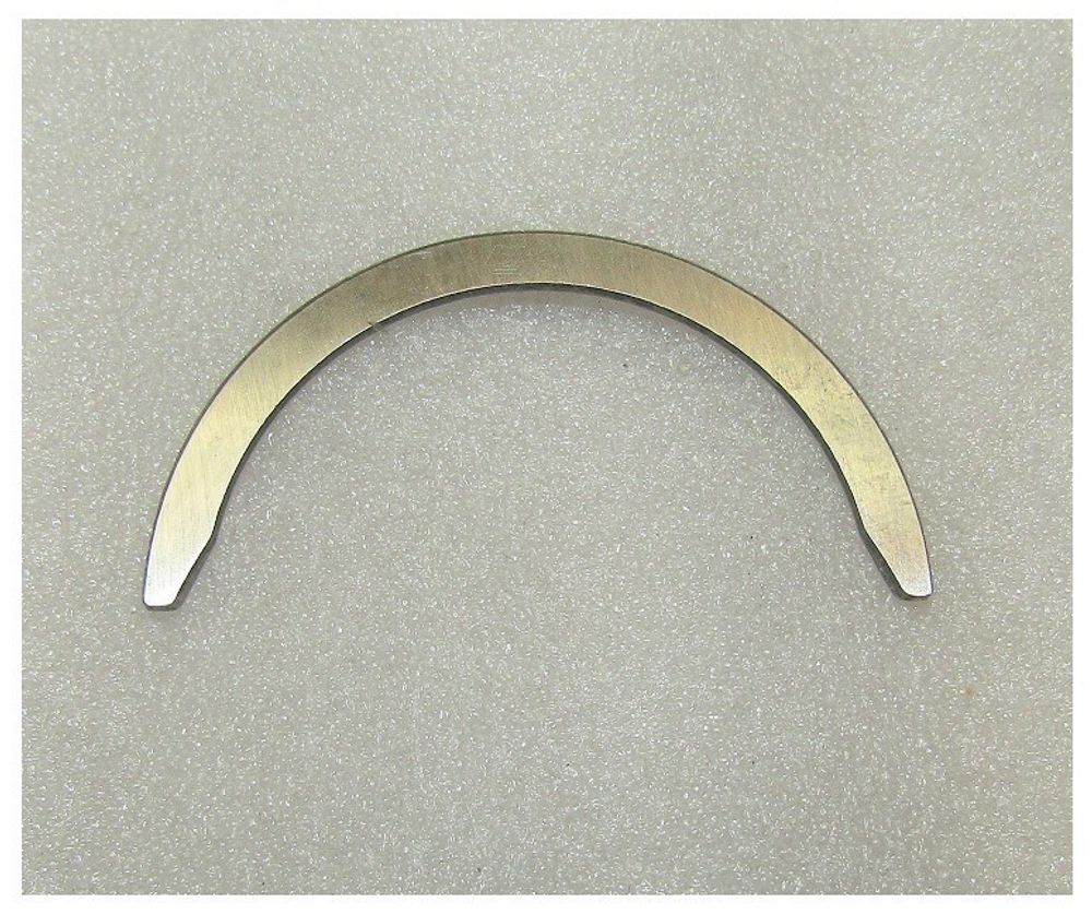 Полукольцо упорное верхнее вала коленчатого Ricardo Y485BD; TDK 17 4L/Upper thrust piece of crankshaft