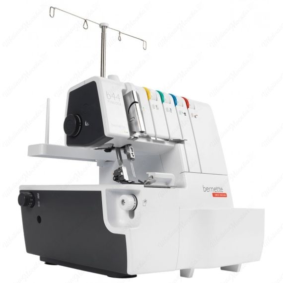 Оверлок Bernina Bernette Funlock B44