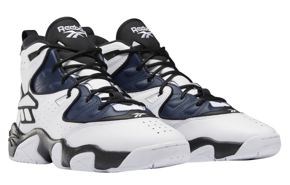 Кроссовки Reebok Avant Guard