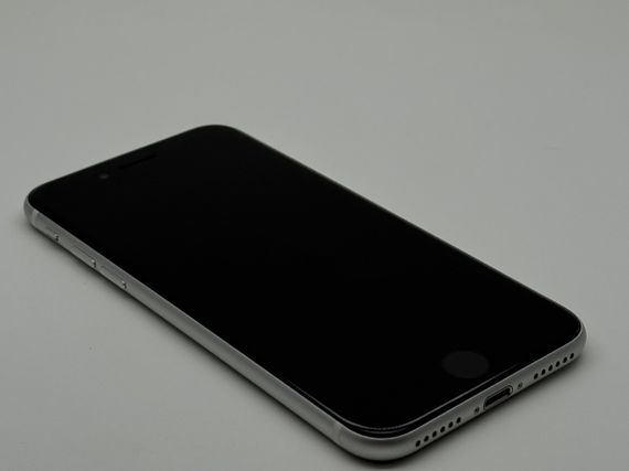 iPhone SE 2020 64gb White