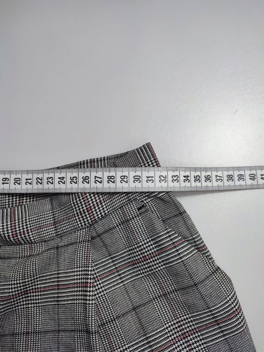 Брюки H&M в клетку 40 размер