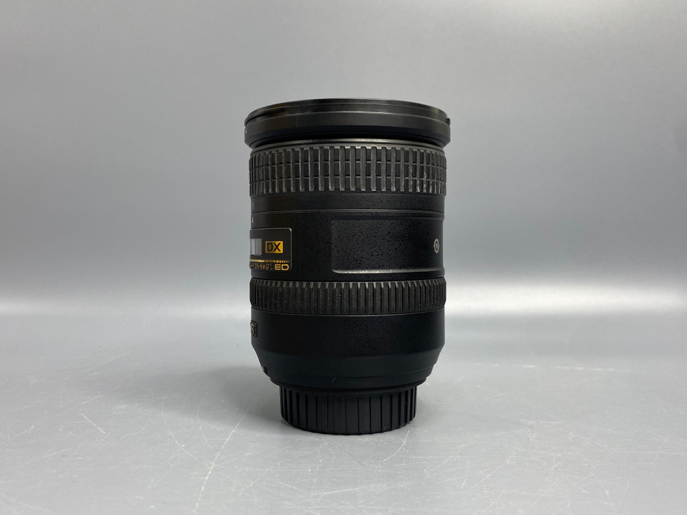 Nikon 18-200mm 3.5-5.6G ED AF-S VR DX