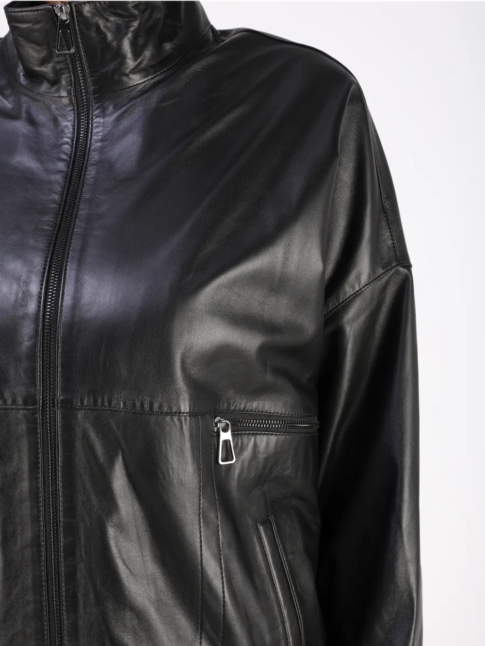 Кожаная куртка демисезонная натуральная оверсайз