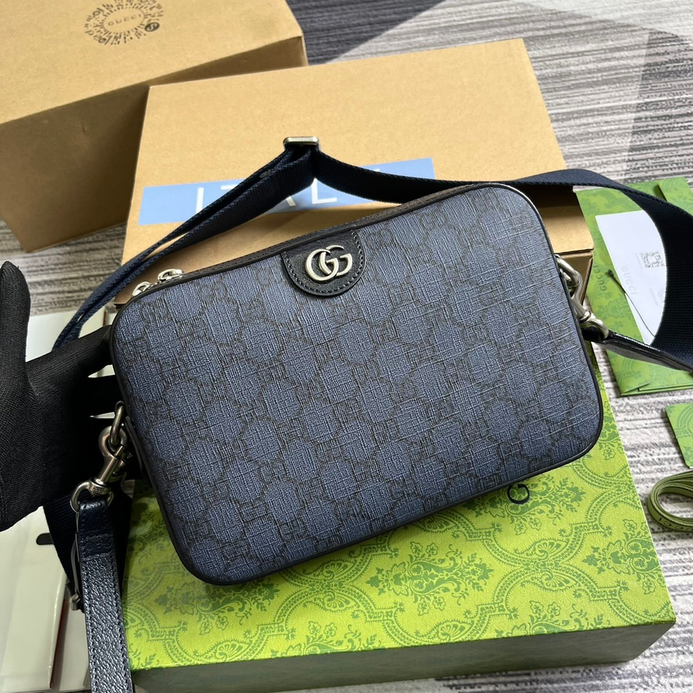Gucci Ophidia GG Crossbody Bag 23 cm