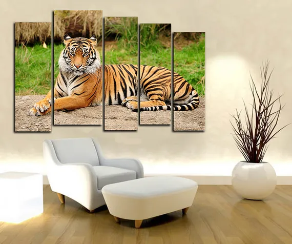 Модульная картина "Грациозный тигр"