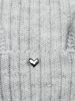 Шапка зимняя с помпоном и ушками для девочки