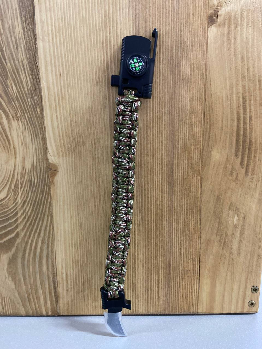 Браслет выживания