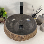 Раковина из речного камня RS-65416 42*38*15 0861