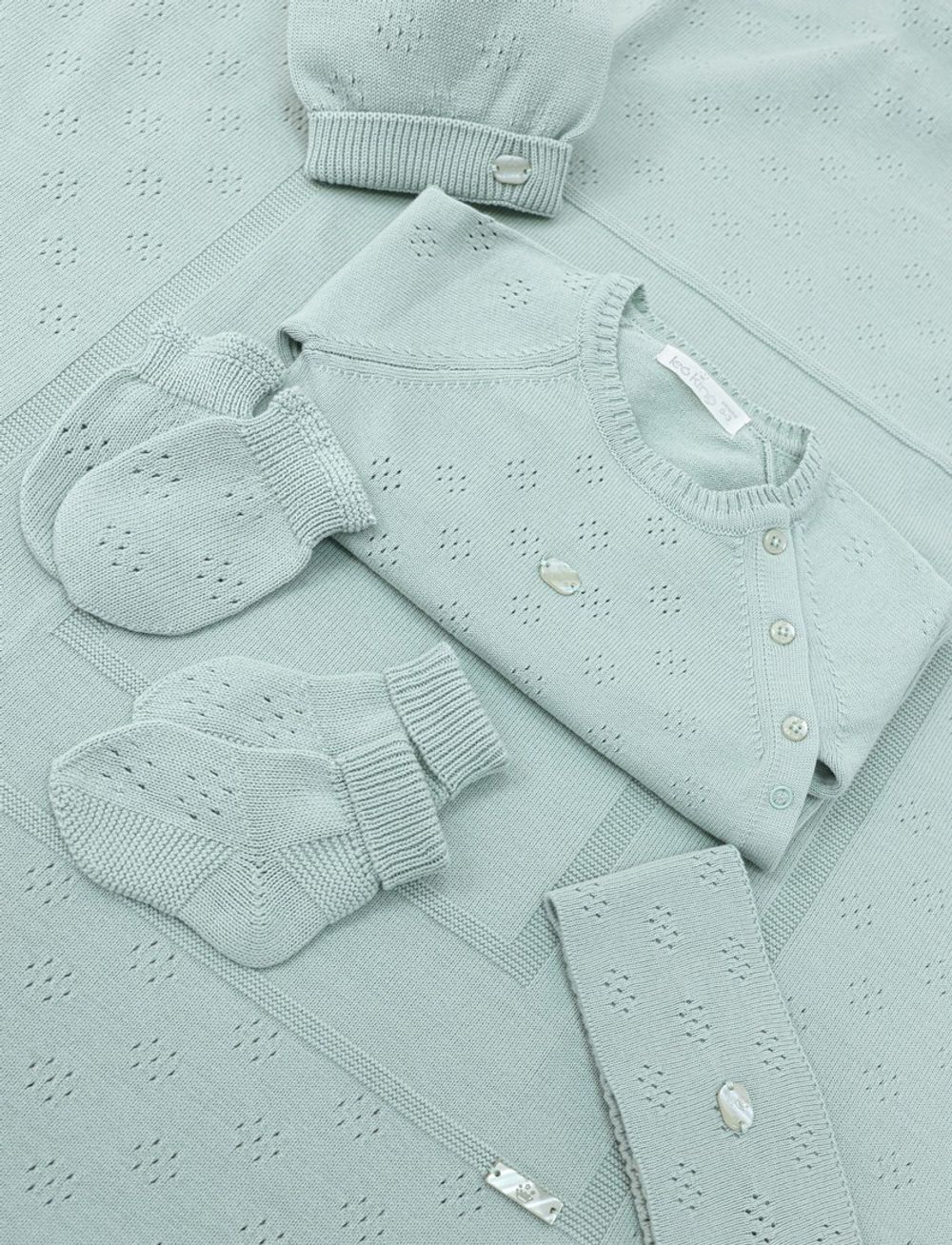 комплект на выписку