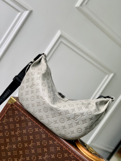 Louis Vuitton Hobo Hamac