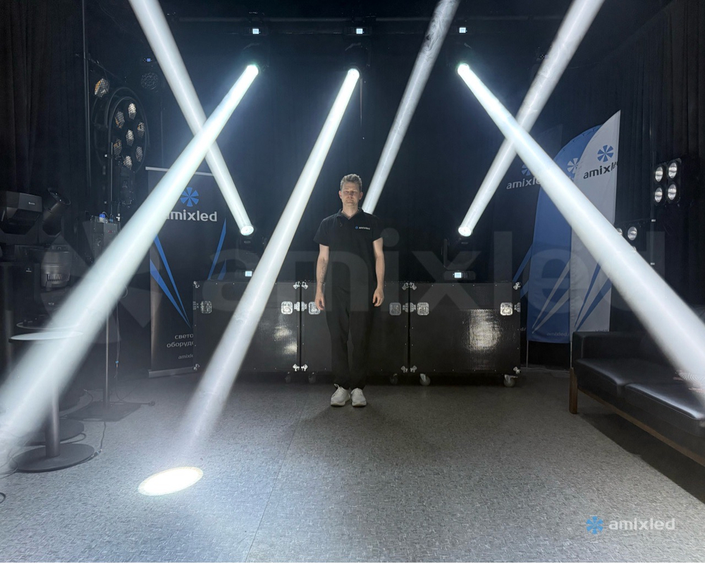 Световой прибор Amixled BSW 280 PRIME 10R