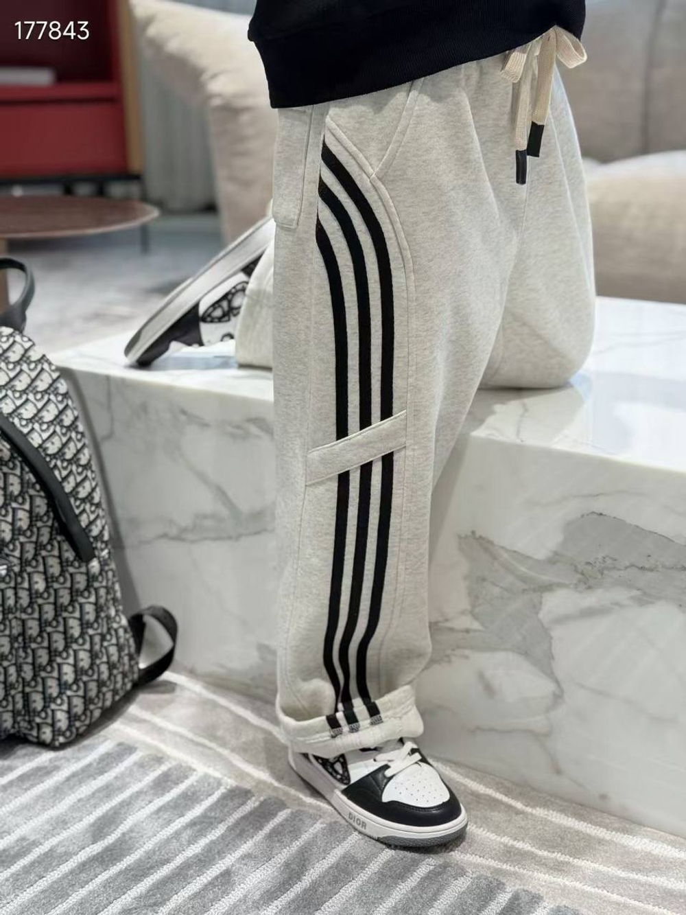 Штаны Balenciaga