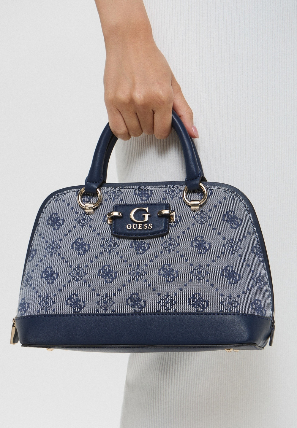 Сумка  женская  GUESS