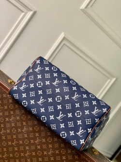 Louis Vuitton Speedy P9 Bandouliere 40