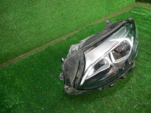 Фара левая Mercedes GLC X253 (2015-2019) LED
