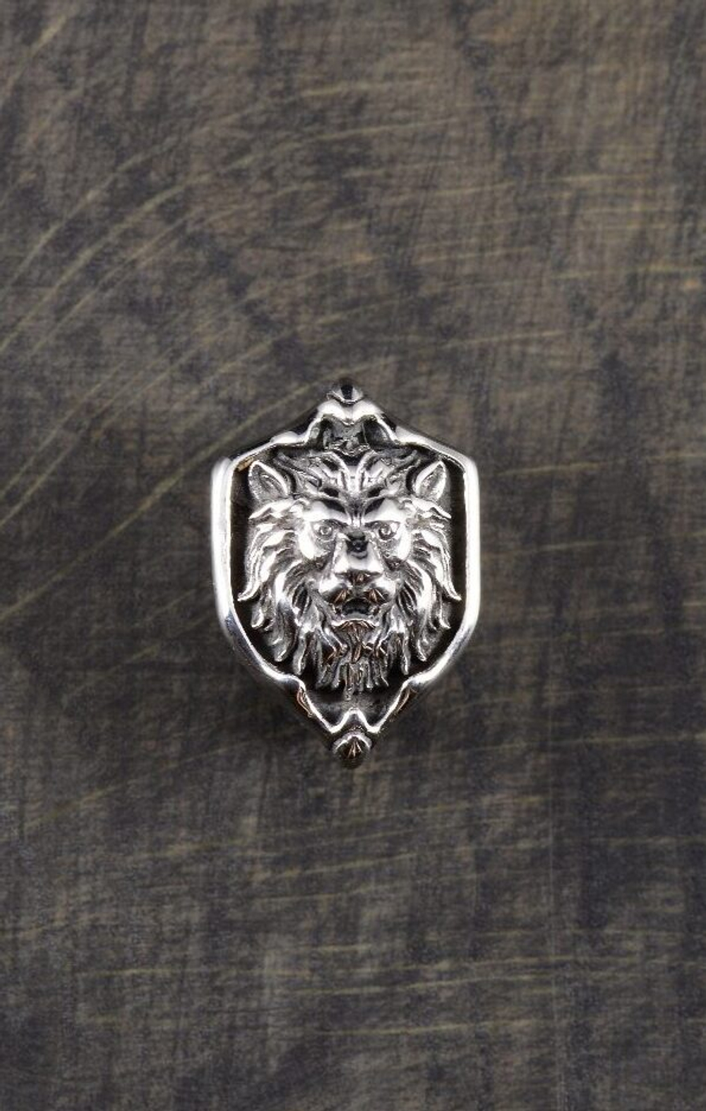 Вставка «ЛЕВ» из нержавеющей стали