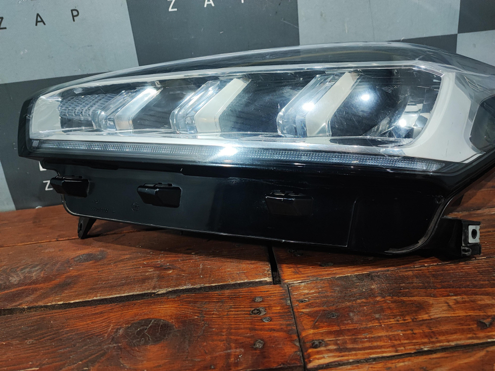 Фара левая LED Chery Tiggo 7 Pro 20-нв Б/У Оригинал 605000199AA
