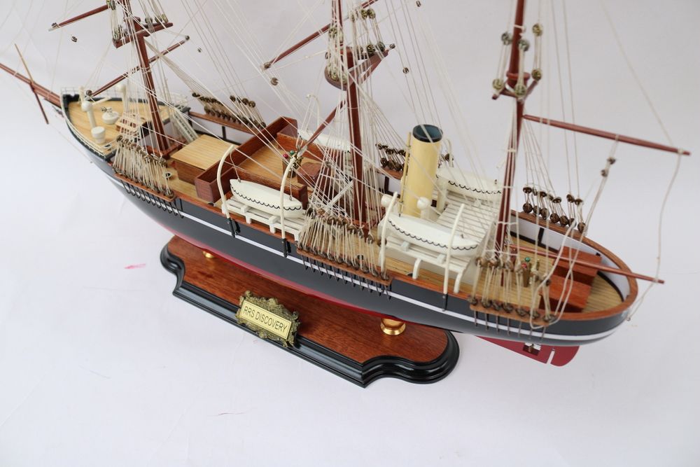 Van Der Heijden Парусник "RRS DISCOVERY", Британия