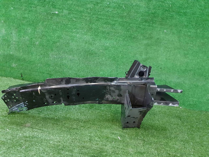 Лонжерон правый Cadillac XT6 (2019-н.в.)