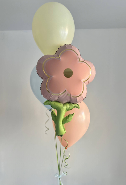 Воздушные гелиевые шарики с доставкой по Хабаровску цветок №4857