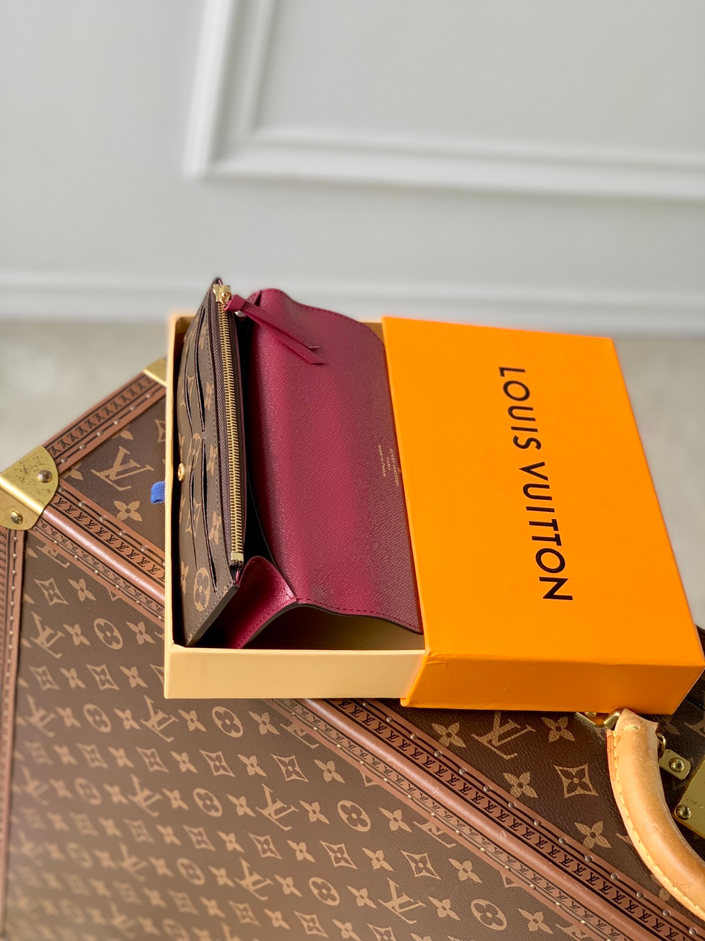 Louis Vuitton Emilie Wallet
